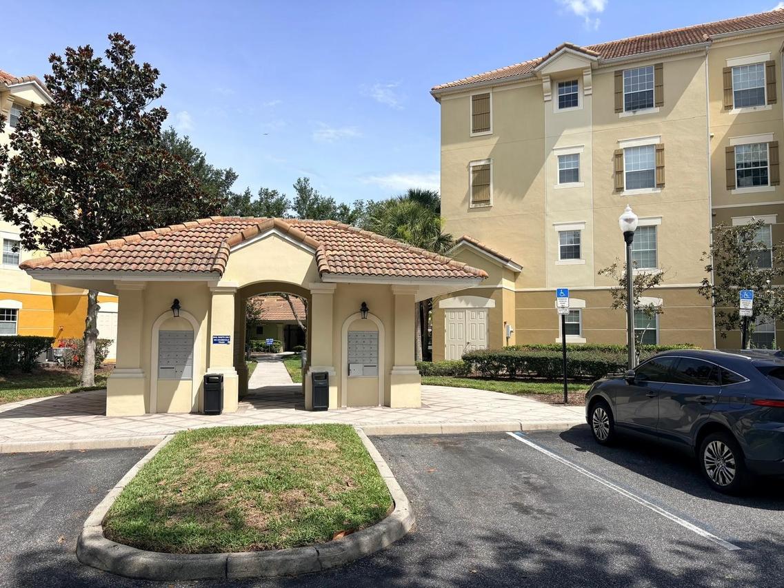 3344 Robert Trent Jones Dr. #10305, Orlando, FL 32835