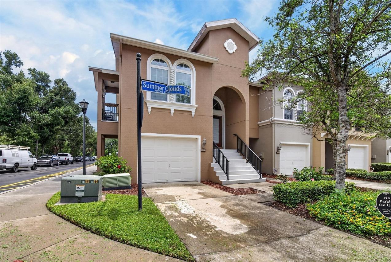 307 Summer Clouds Pl., Brandon, FL 33511