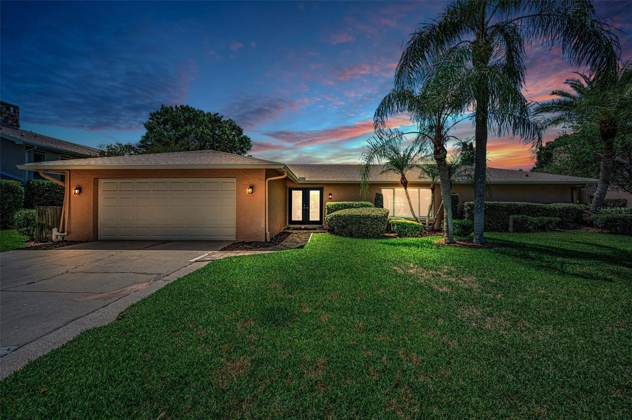 100 Arbor Ln., Oldsmar, FL 34677