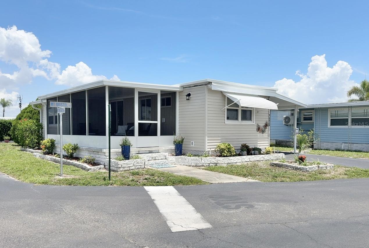 7173 Mount Bristol Blvd. #458, St Petersburg, FL 33702