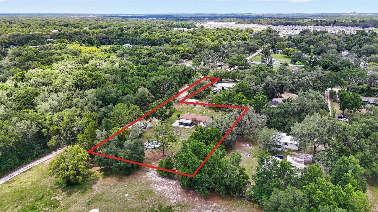 37314 Tucker Rd., Zephyrhills, FL 33541