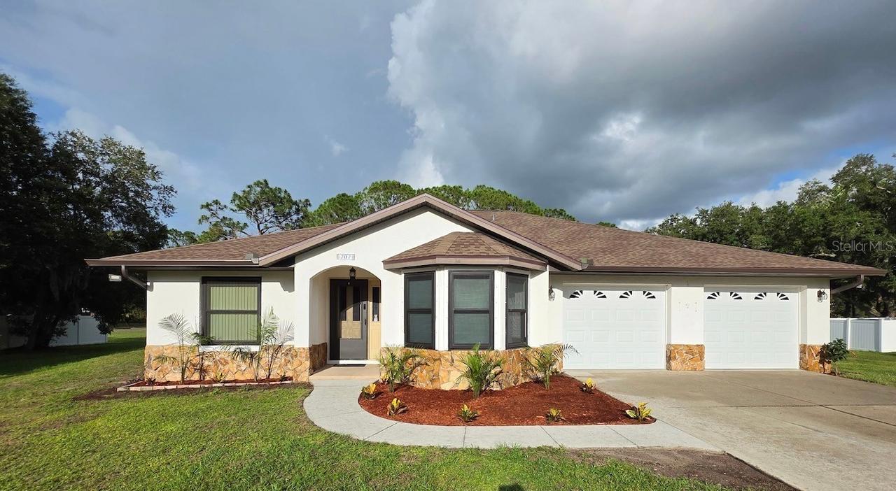 707 136th St., Bradenton, FL 34212