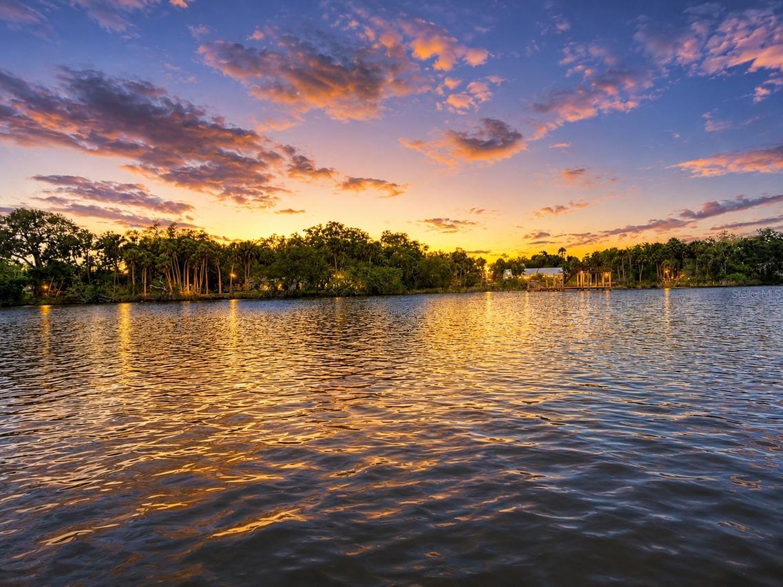 Riverview Dr., Riverview, FL 33578