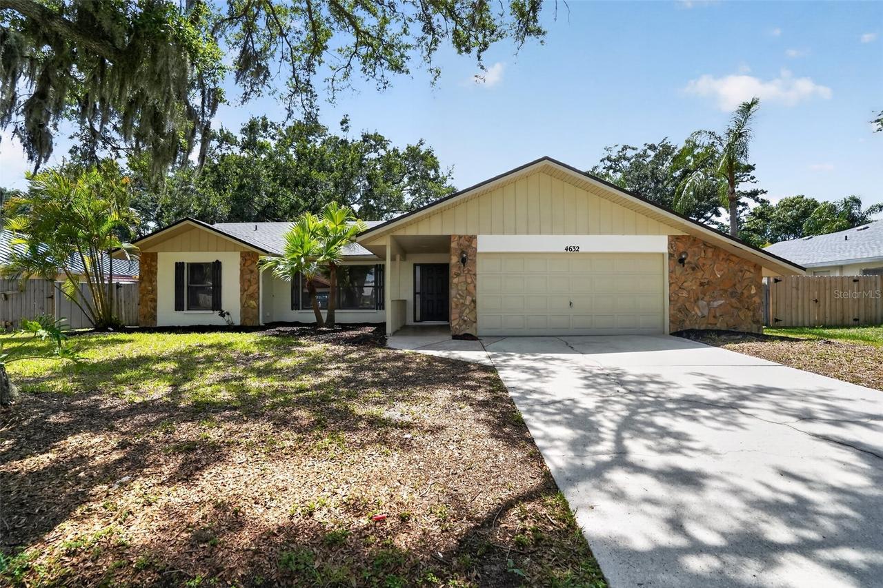 4632 31st Ct., Bradenton, FL 34203