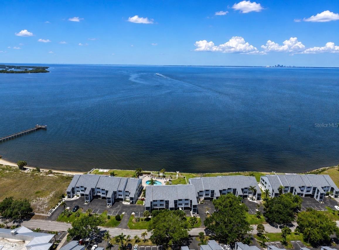 810 Bahia Del Sol Dr. #16, Ruskin, FL 33570