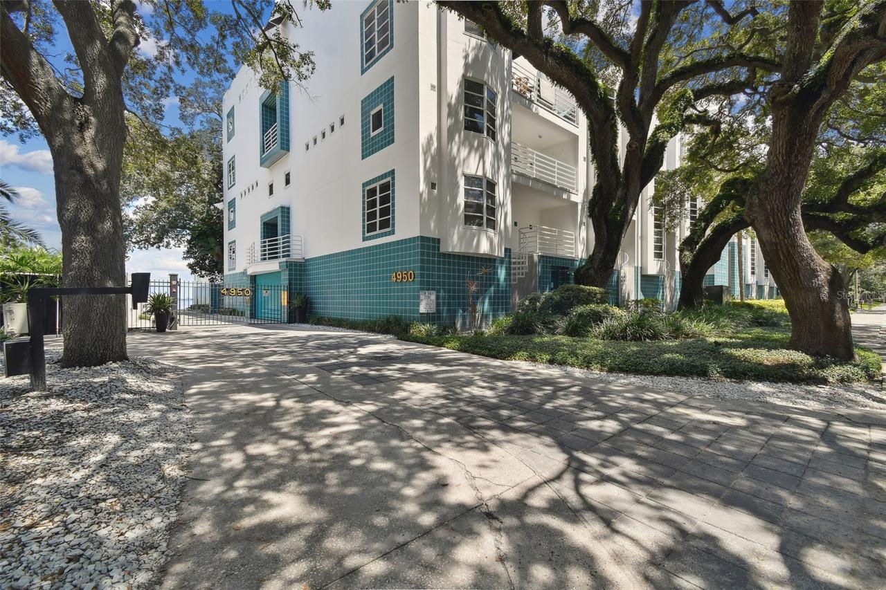 4950 Bayshore Blvd. #30, Tampa, FL 33611
