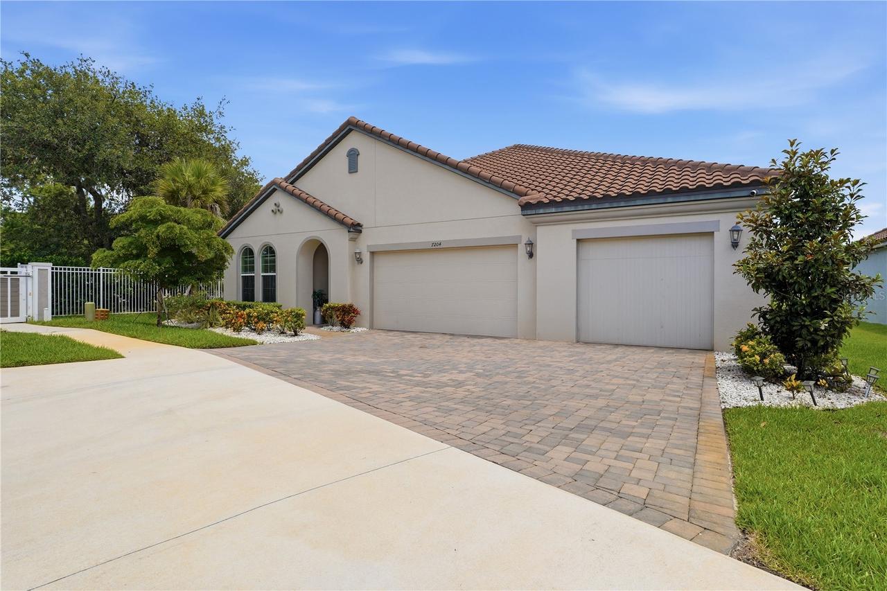 7204 Great Egret Blvd., Sarasota, FL 34241