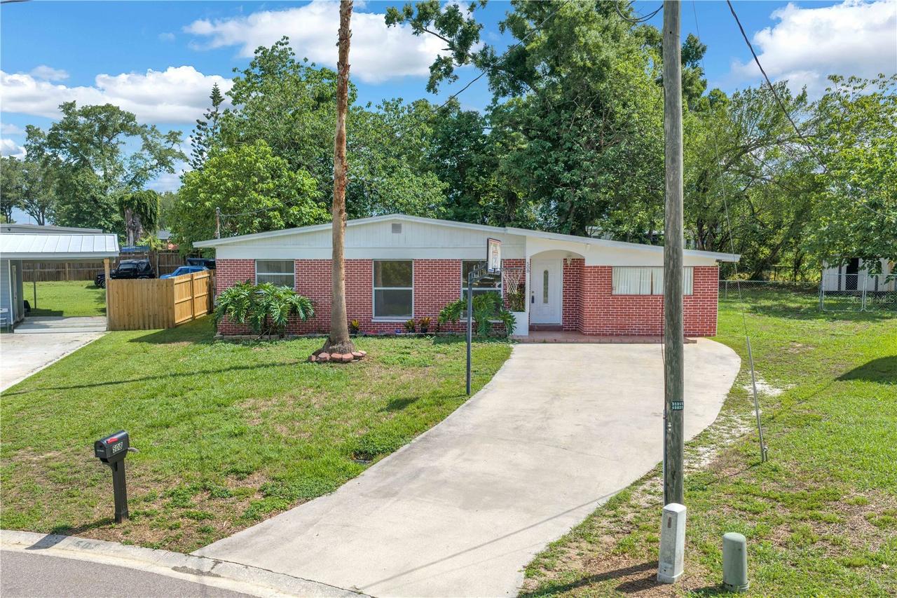 508 Clearfield Rd., Brandon, FL 33511