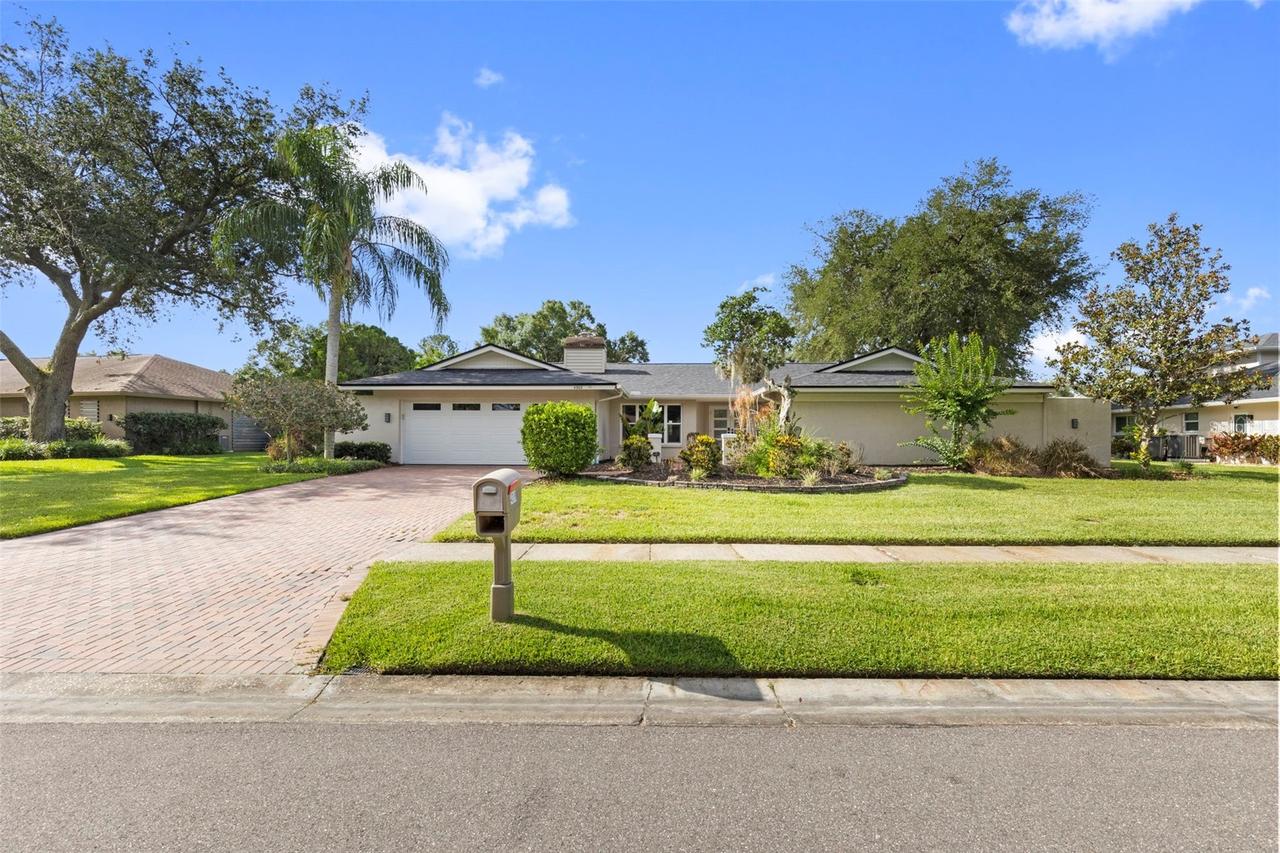 4308 Middle Lake Dr., Tampa, FL 33624