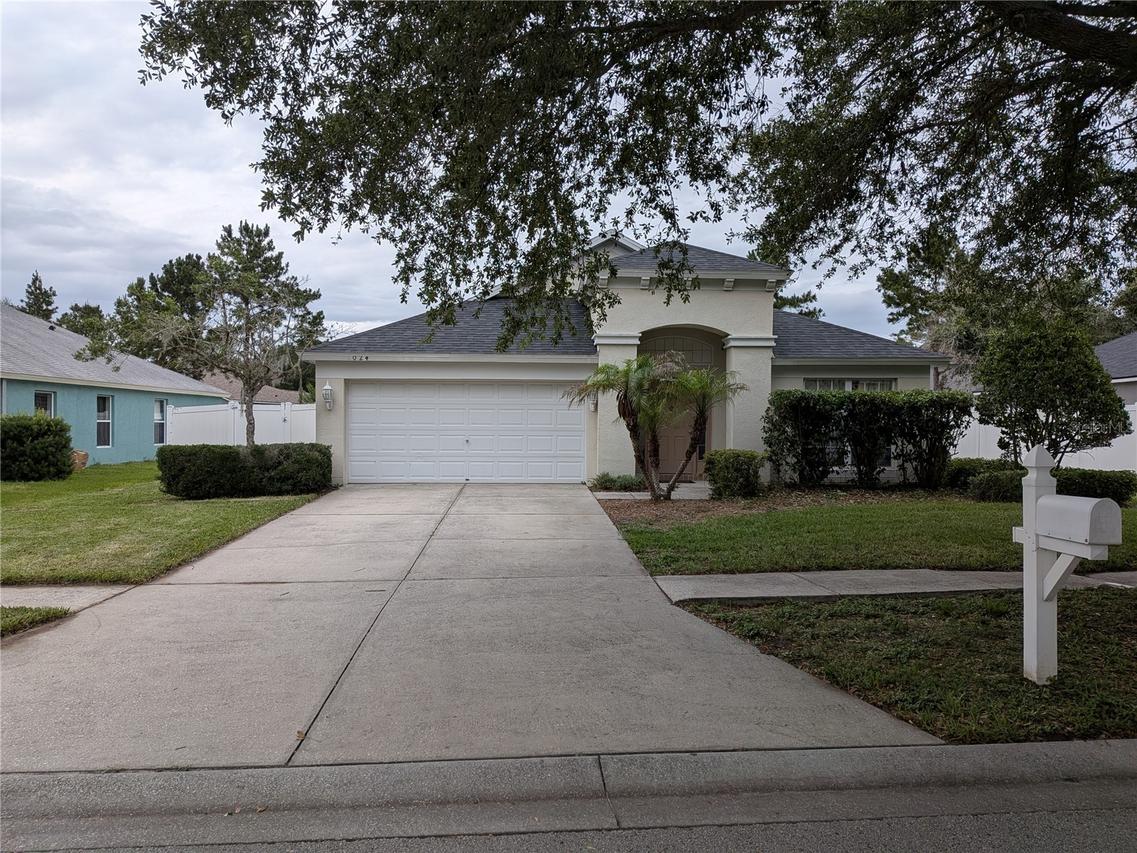 2024 Samantha Ln., Valrico, FL 33594