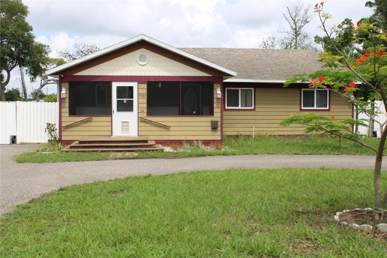 7987 63rd St., Pinellas Park, FL 33781