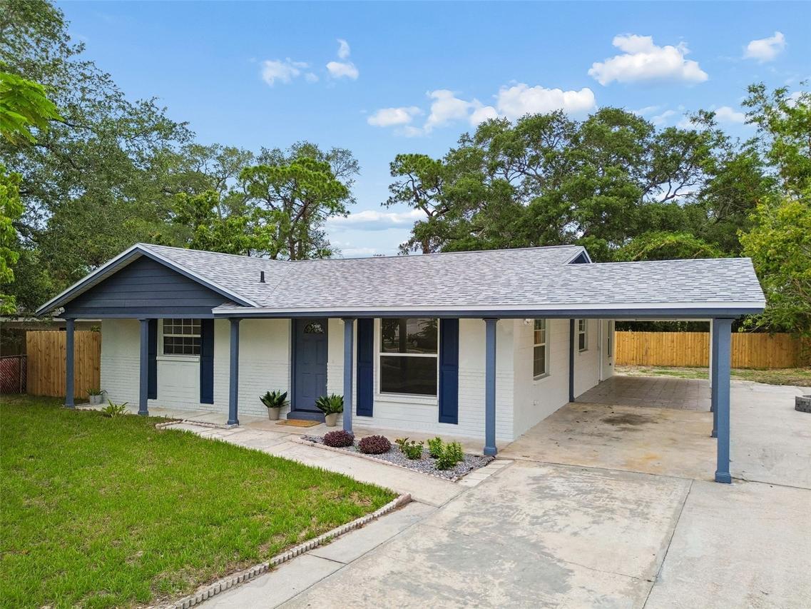 6532 S West Shore Cir., Tampa, FL 33616
