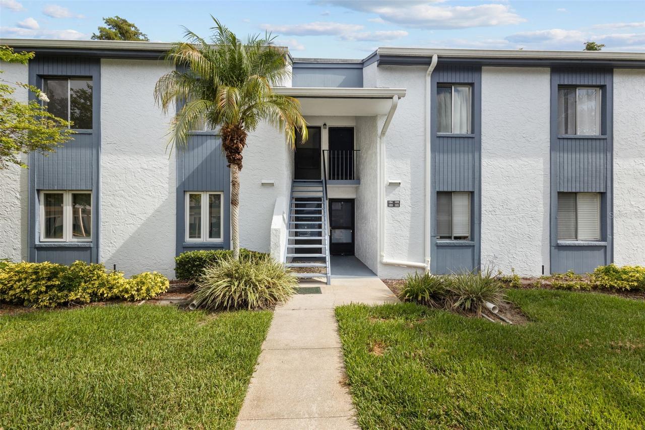 124 Cypress Ln., Oldsmar, FL 34677