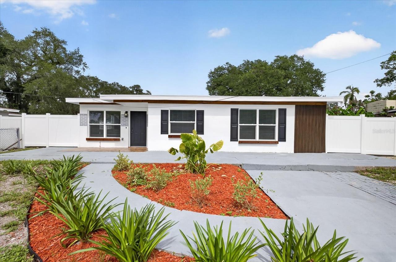4019 Mclane Dr., Tampa, FL 33610