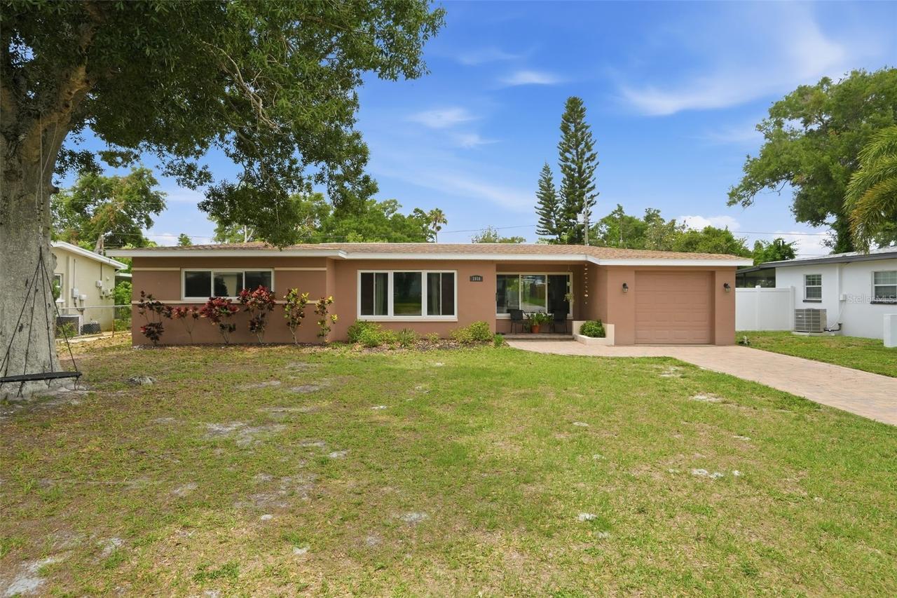 2050 75th St., St Petersburg, FL 33710