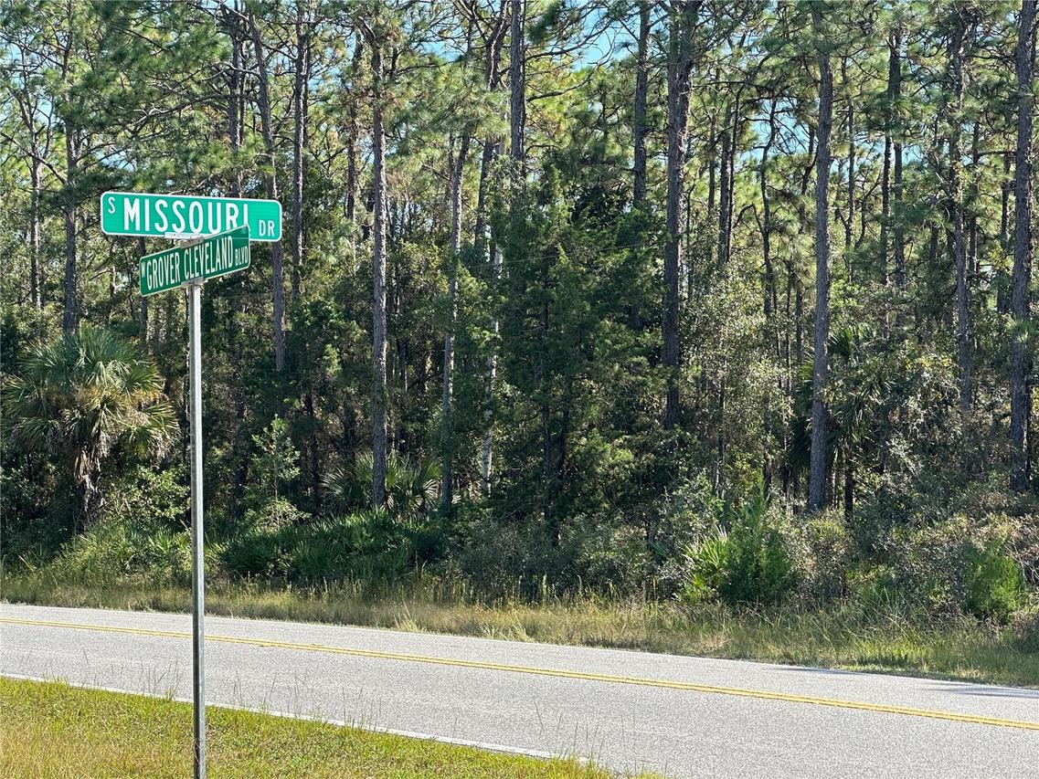4025 S Missouri St., Homosassa, FL 34448