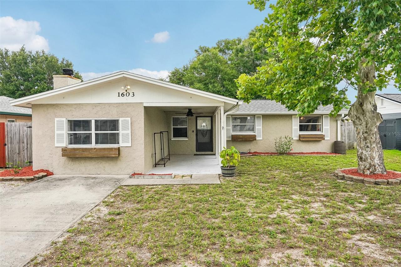 1603 Fox Run Dr., Tarpon Springs, FL 34689