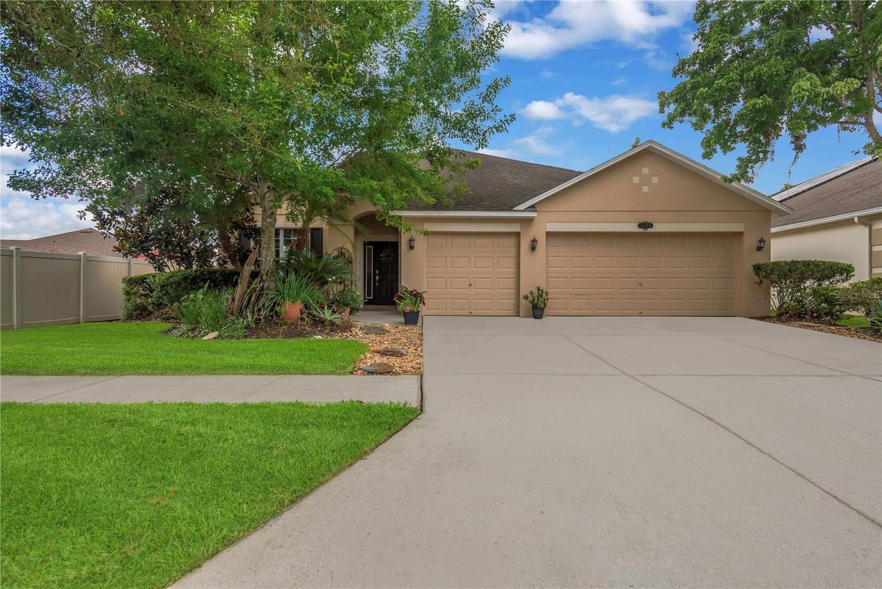 10859 Breaking Rocks Dr., Tampa, FL 33647