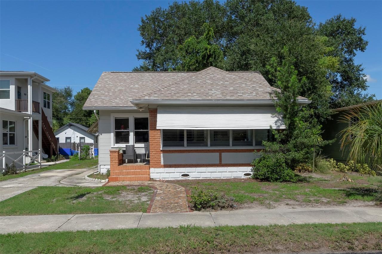 2521 4th St., St Petersburg, FL 33705