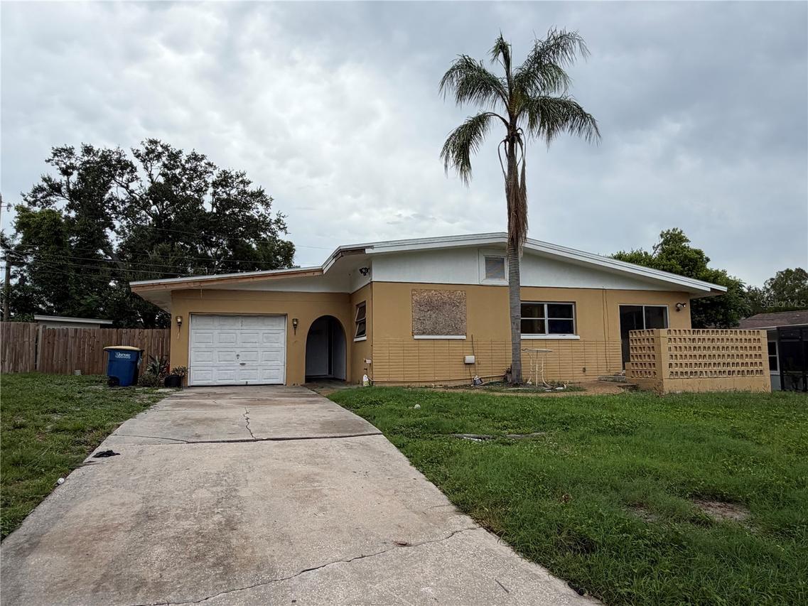 1330 Emily Ct., Clearwater, FL 33756