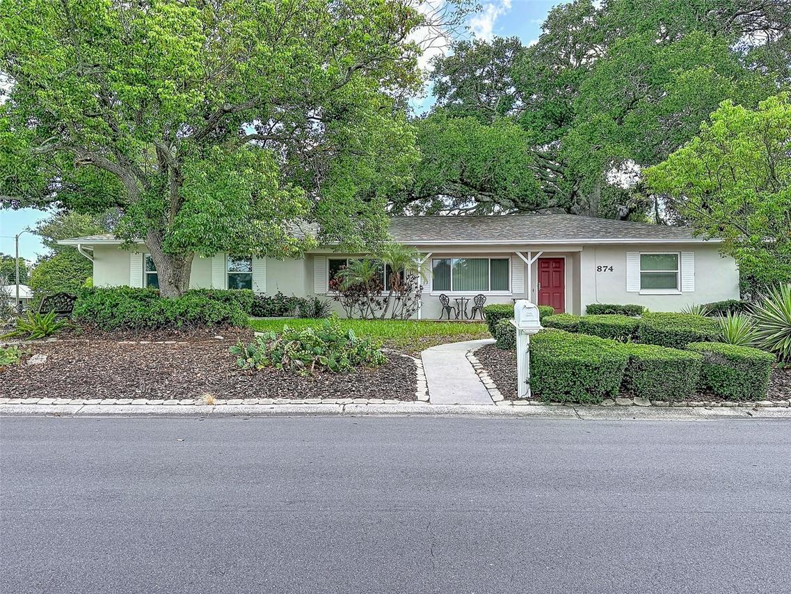 874 Joan St., Dunedin, FL 34698