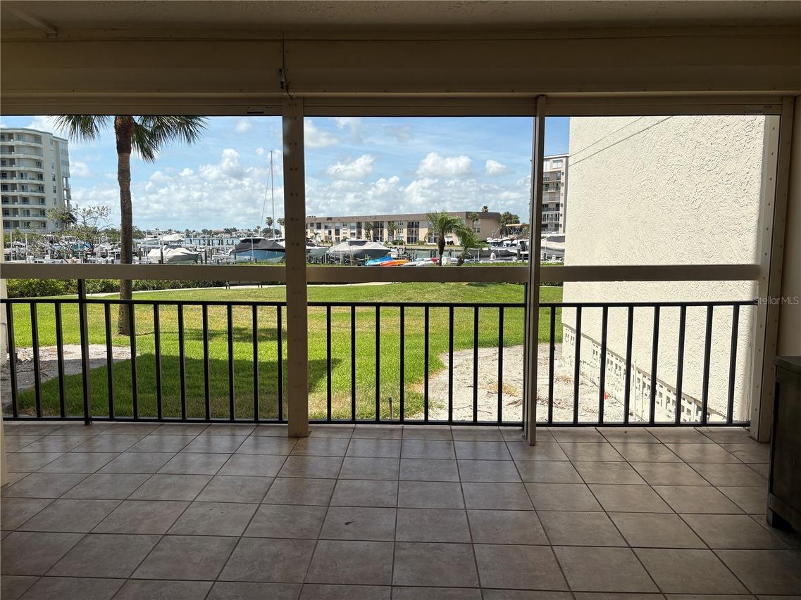 7907 Sailboat Key Blvd. #105, South Pasadena, FL 33707
