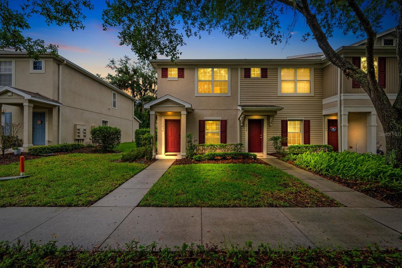 15836 Fishhawk Falls Dr., Lithia, FL 33547