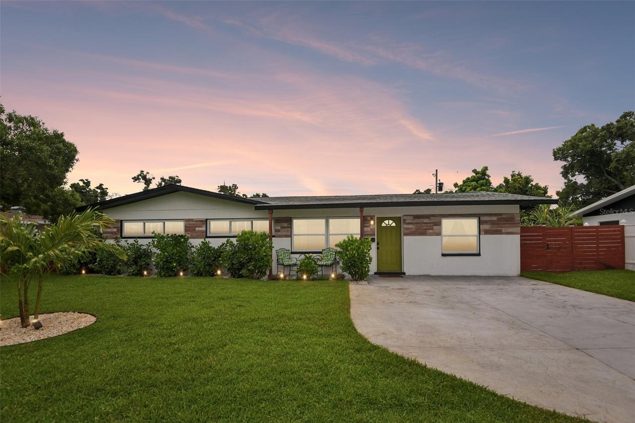 5520 24th Ter., St Petersburg, FL 33710