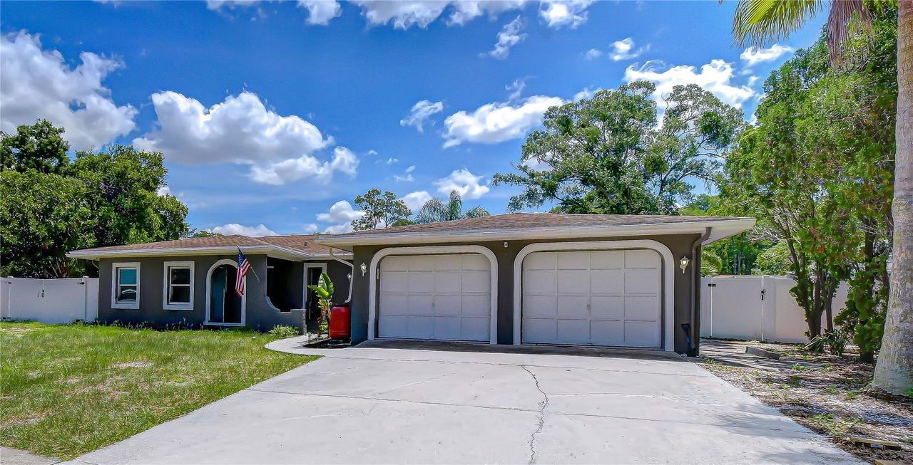 1291 Raleigh Ct., Tarpon Springs, FL 34689