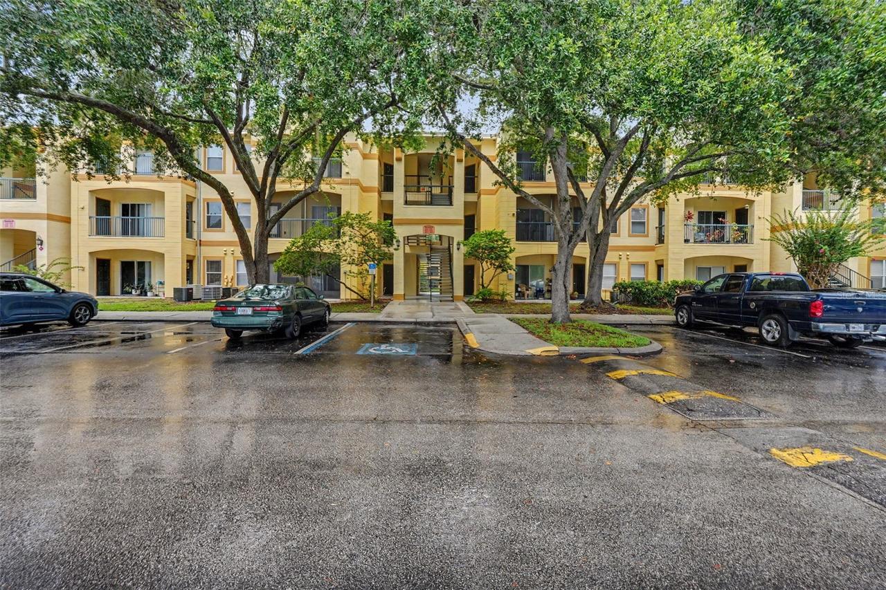 5602 Pinnacle Heights Cir. #108, Tampa, FL 33624