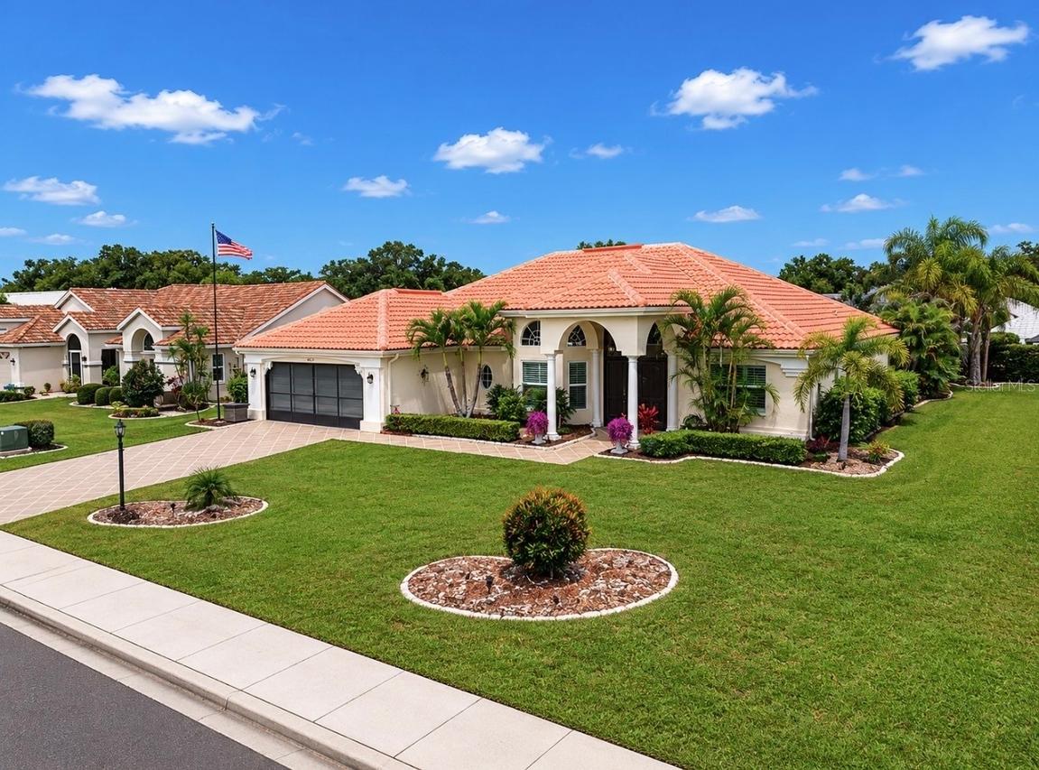 2027 New Bedford Dr., Sun City Center, FL 33573