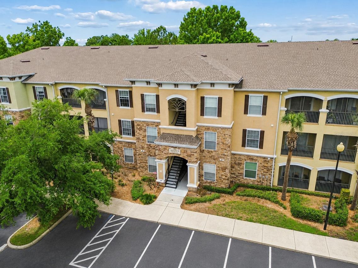 10203 Courtney Palms Blvd. #103, Tampa, FL 33619