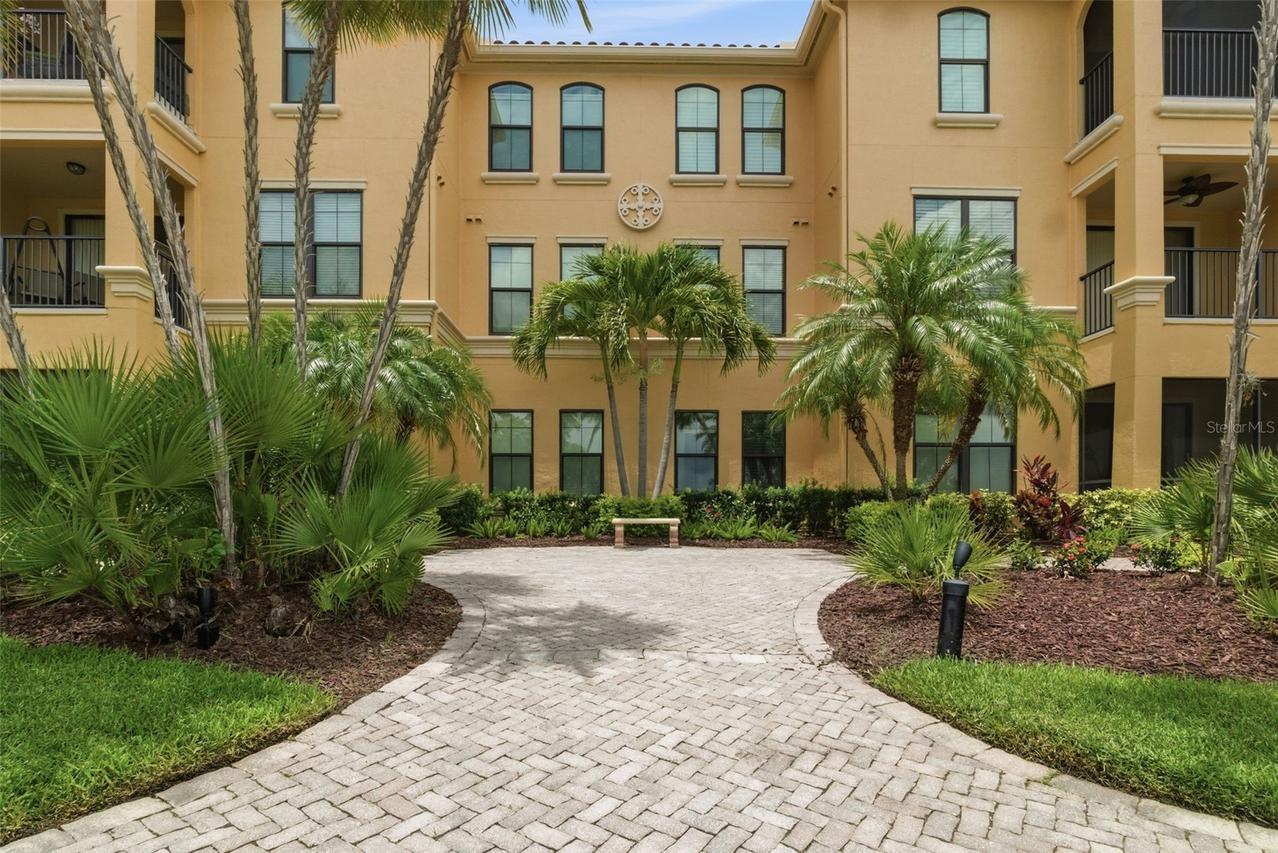 2739 Via Capri #1014, Clearwater, FL 33764