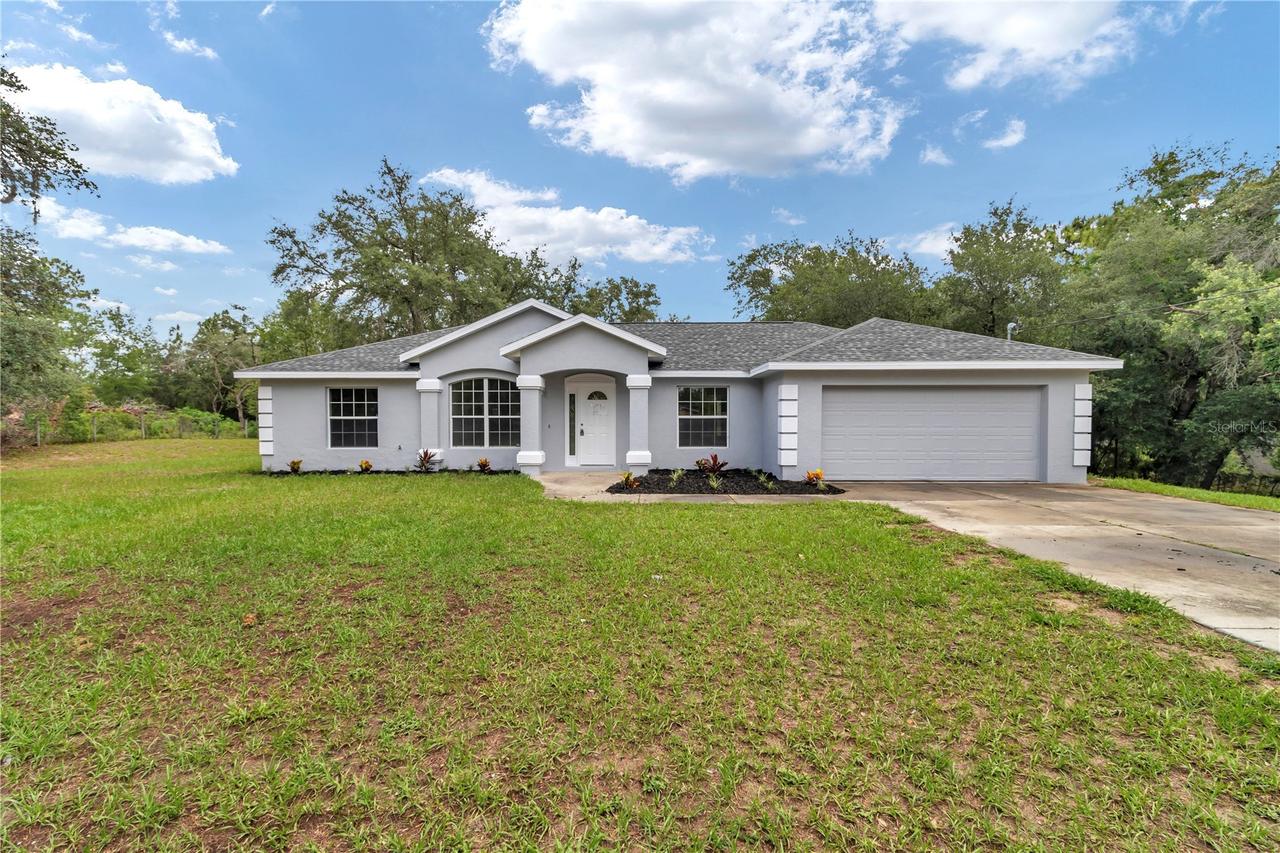 13931 SE 25th St., Morriston, FL 32668