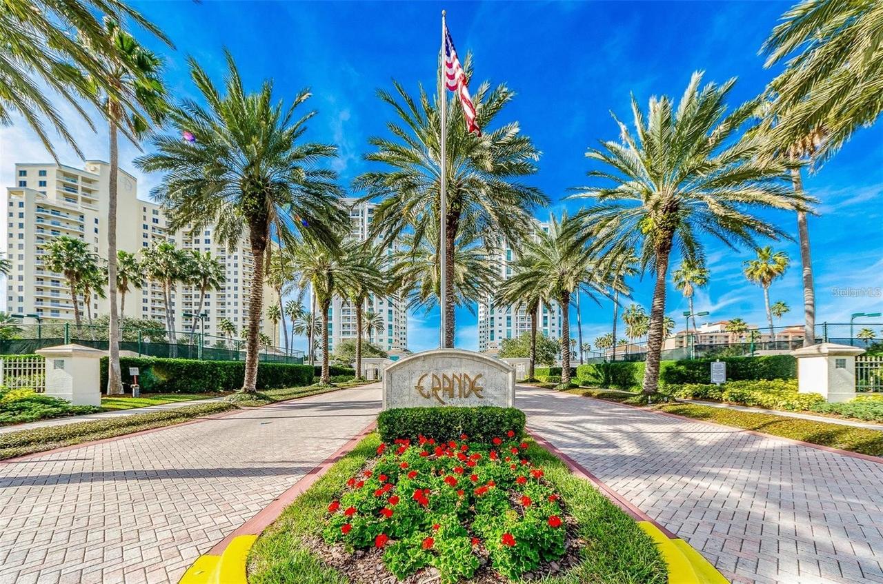 1180 Gulf Blvd. #906, Clearwater Beach, FL 33767