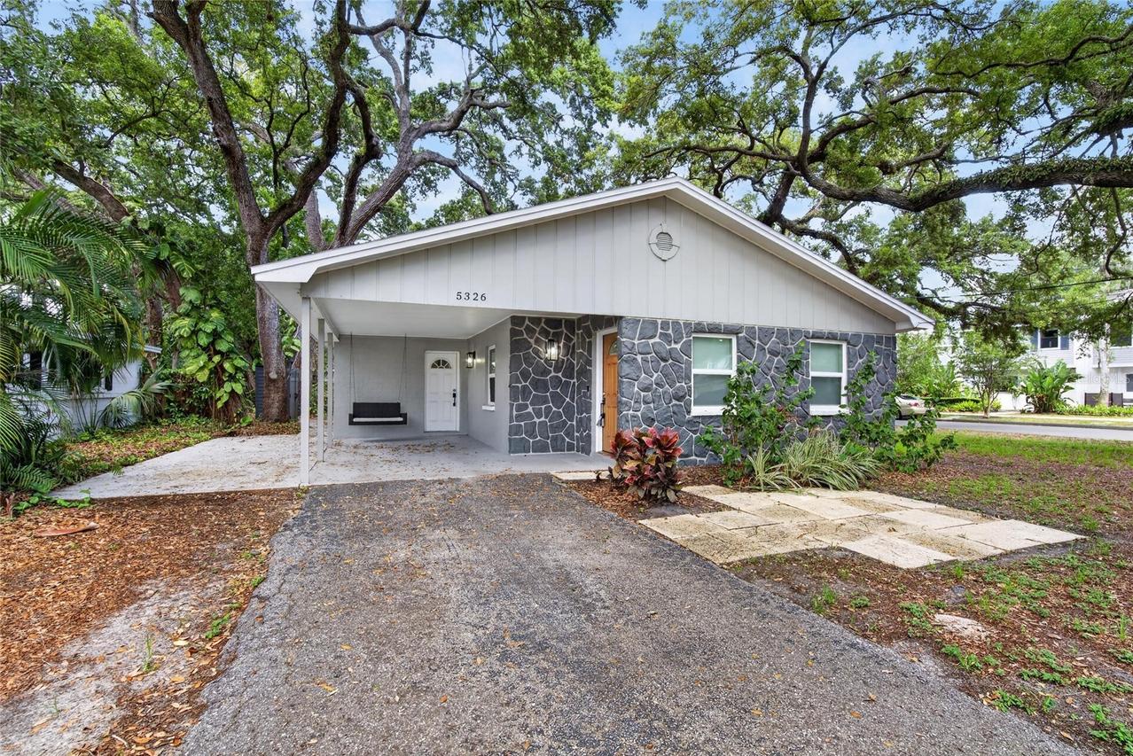 5326 S Russell St., Tampa, FL 33611