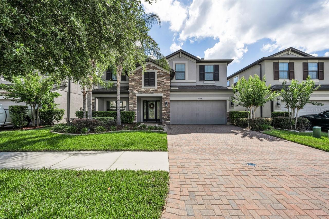10764 Pleasant Knoll Dr., Tampa, FL 33647