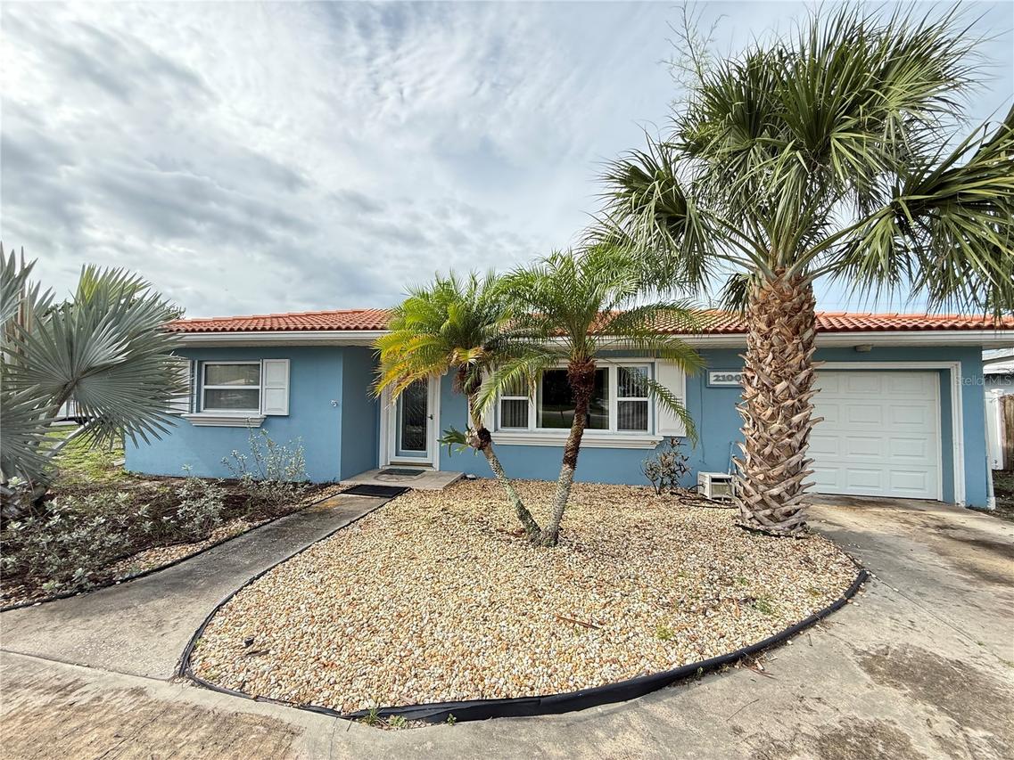 2100 8th Ave., Largo, FL 33770