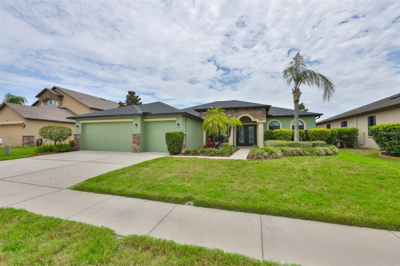 5305 Moon Shell Dr., Apollo Beach, FL 33572