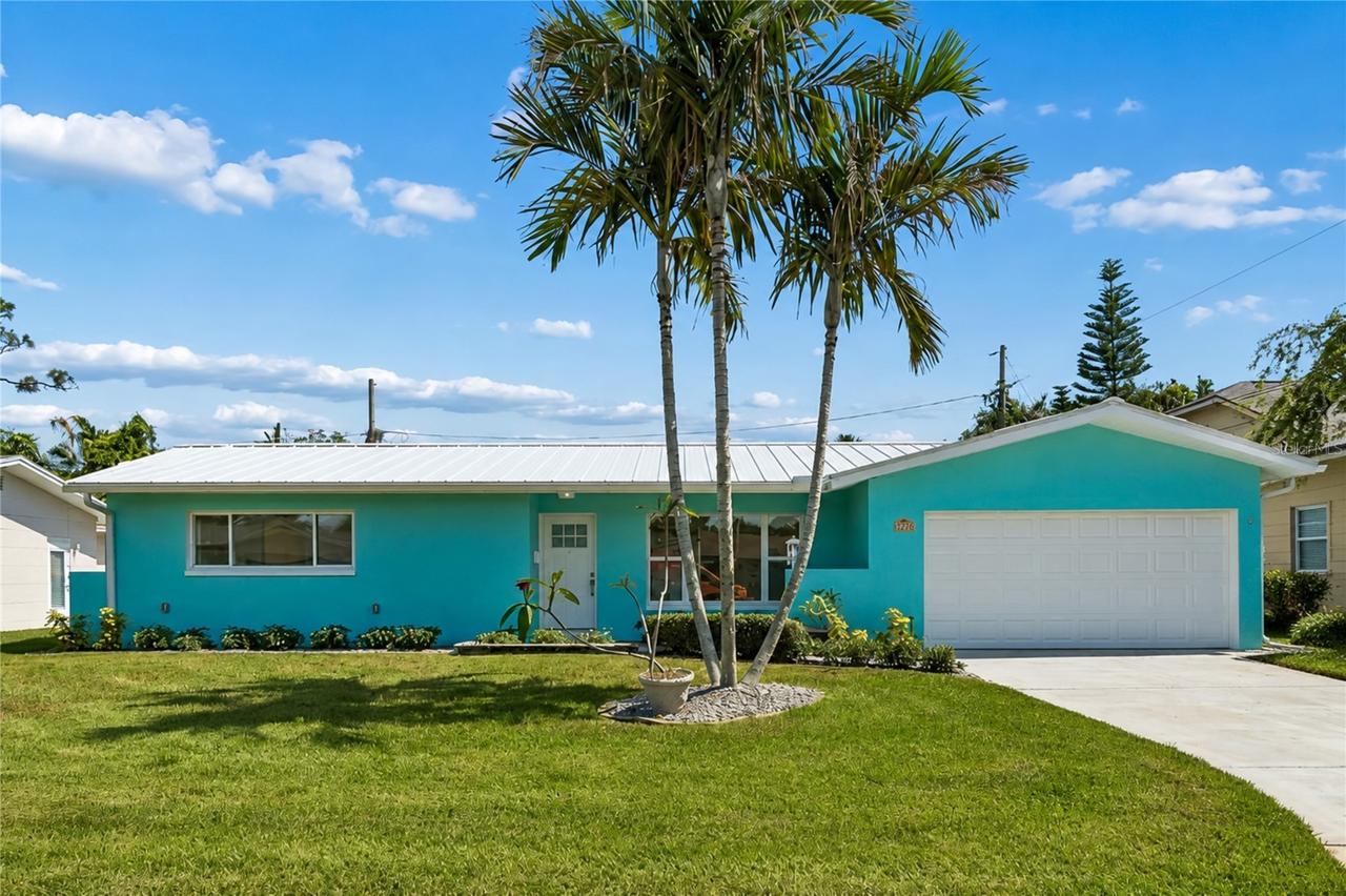 4388 50th Pl., St Petersburg, FL 33711