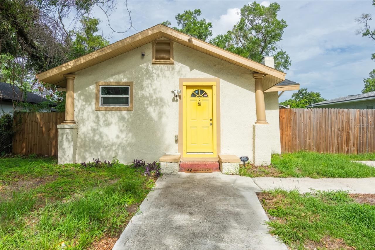 8006 N 14th St., Tampa, FL 33604