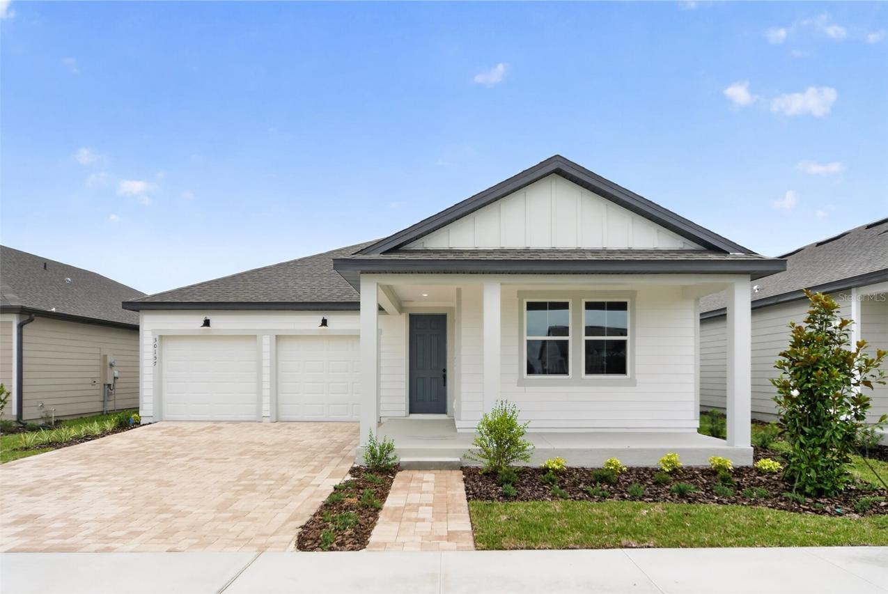 30157 Misty Pines Rd., Mount Dora, FL 32757