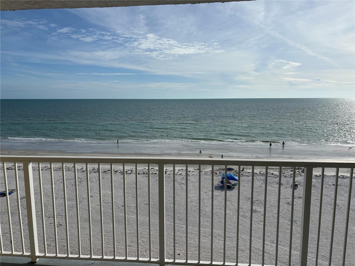 19236 Gulf Blvd. #402, Indian Shores, FL 33785