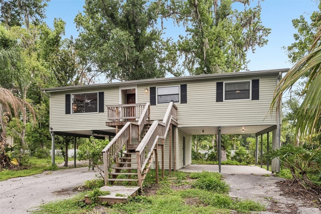 18411 Autumn Mist Dr., Lutz, FL 33549