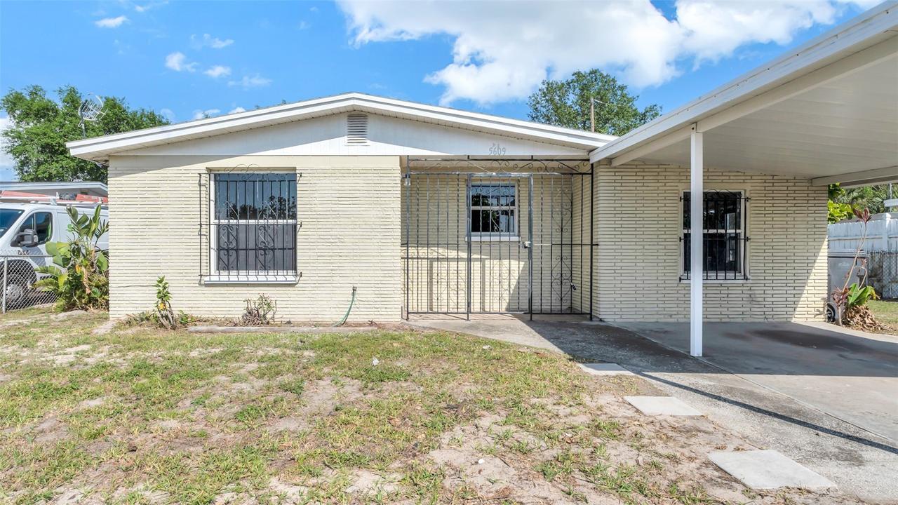 5609 Golden Dr., Tampa, FL 33634