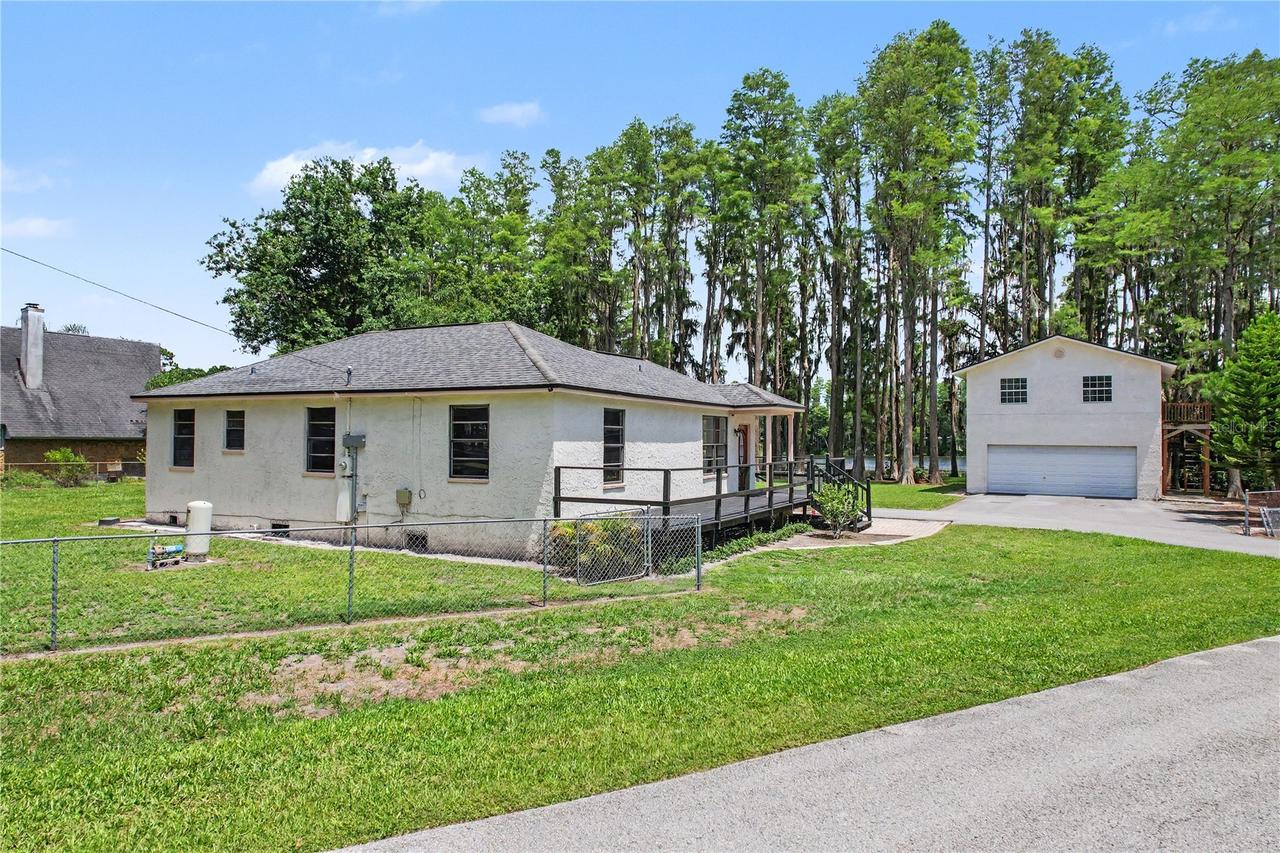 17305 Sherman Rd., Lutz, FL 33558