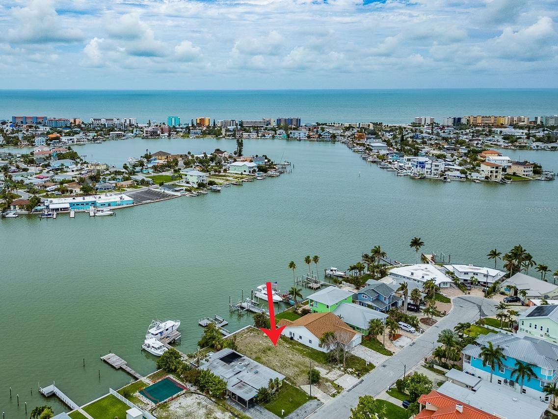 813 Bay Point Dr., Madeira Beach, FL 33708