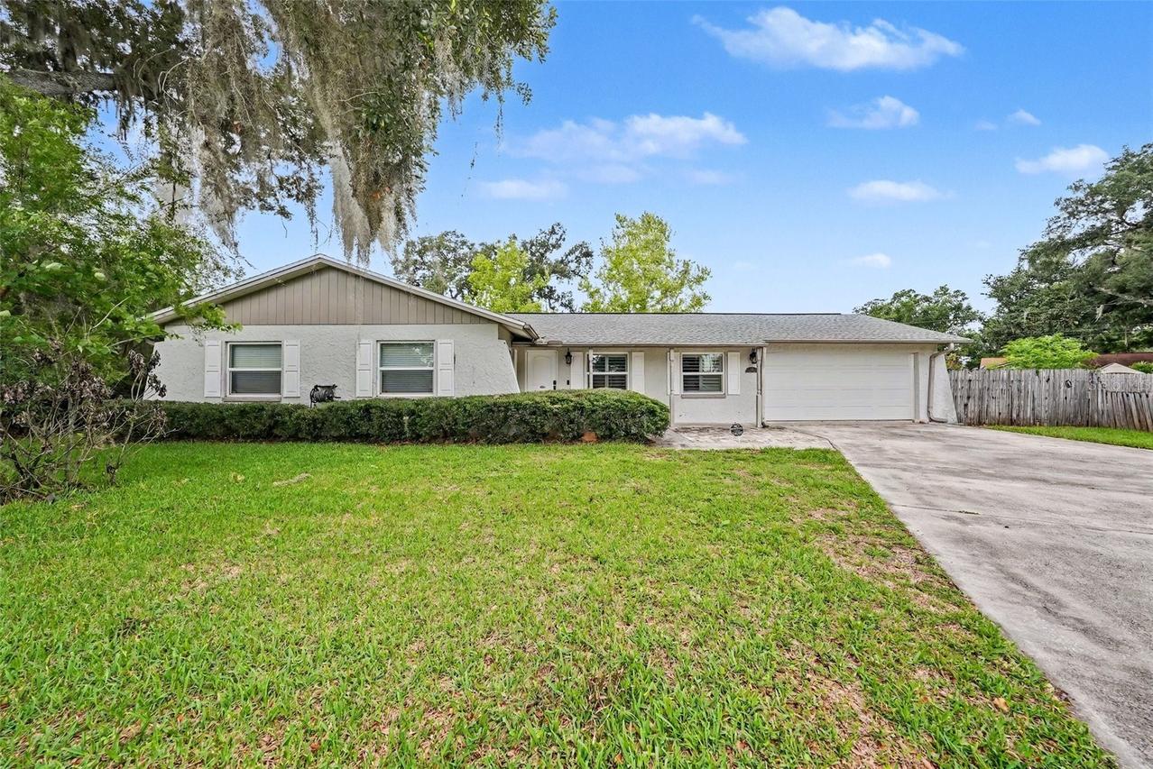 411 Merlin Ct., Brandon, FL 33510