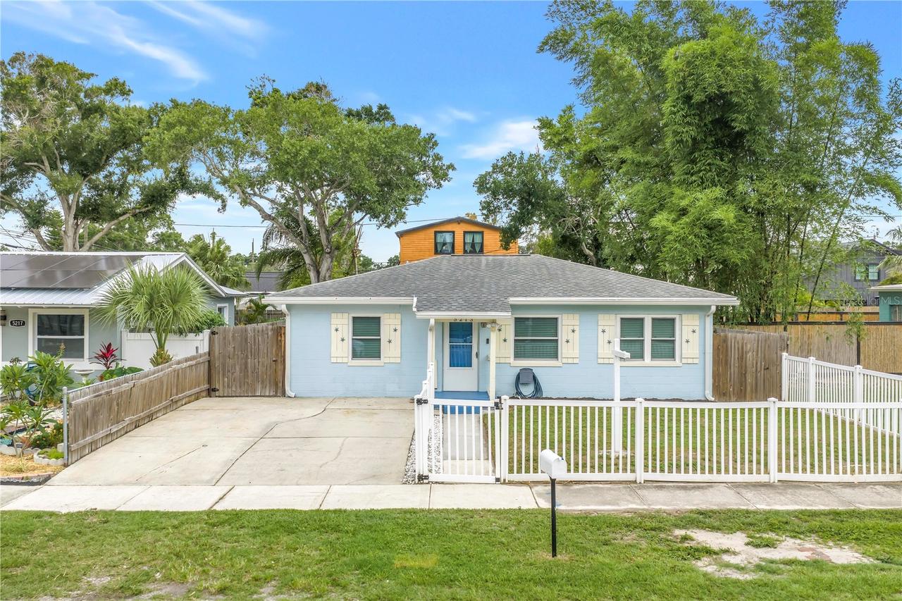 5213 Tangerine Ave., Gulfport, FL 33707