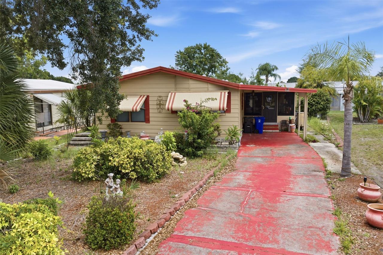 410 Dolphin Dr., Oldsmar, FL 34677